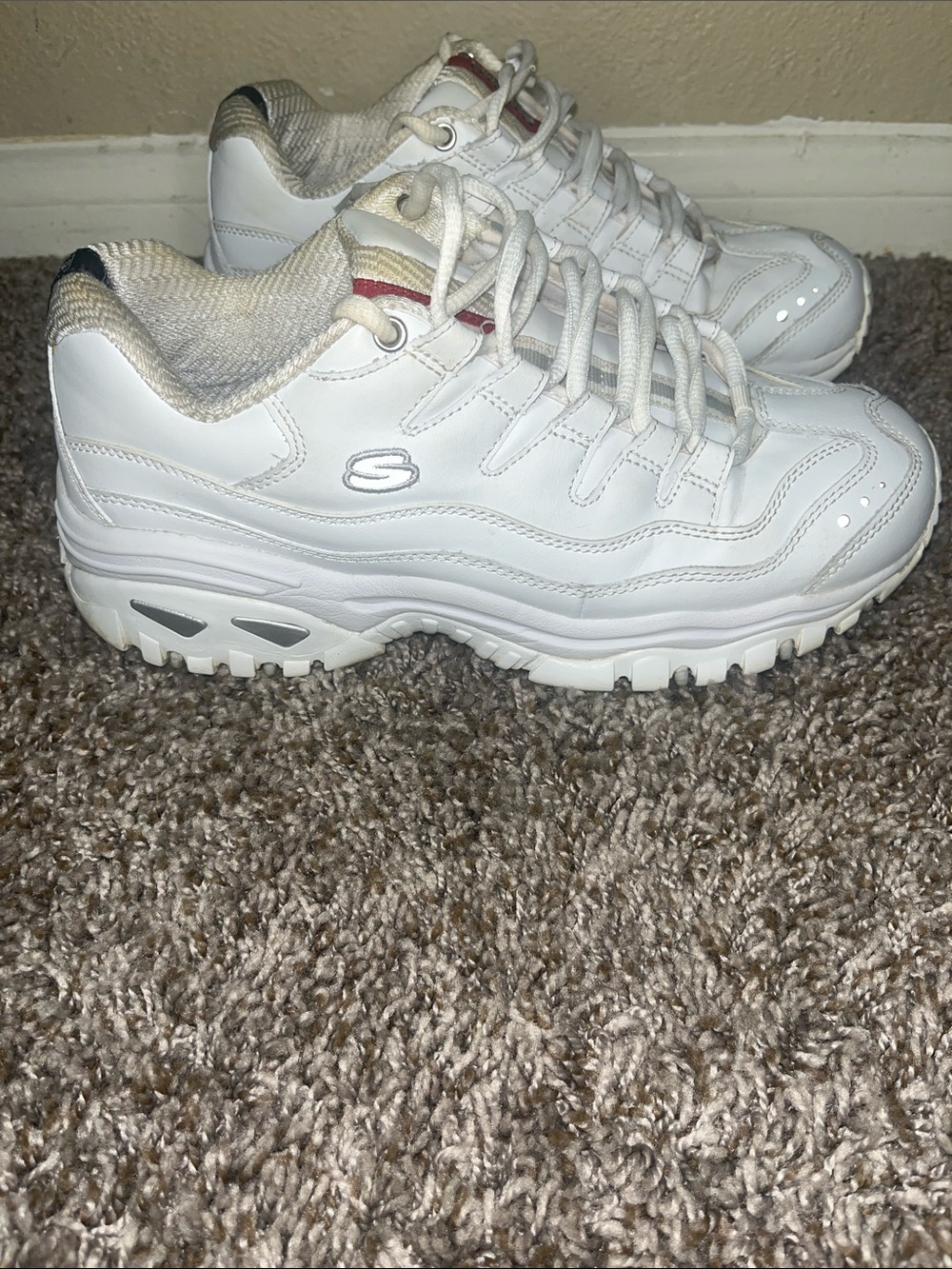 Skechers White Women's Chunky Athletic Sneakers with Subtle Red Accent